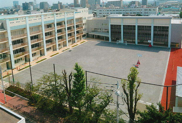 中青戸小学校校舎棟